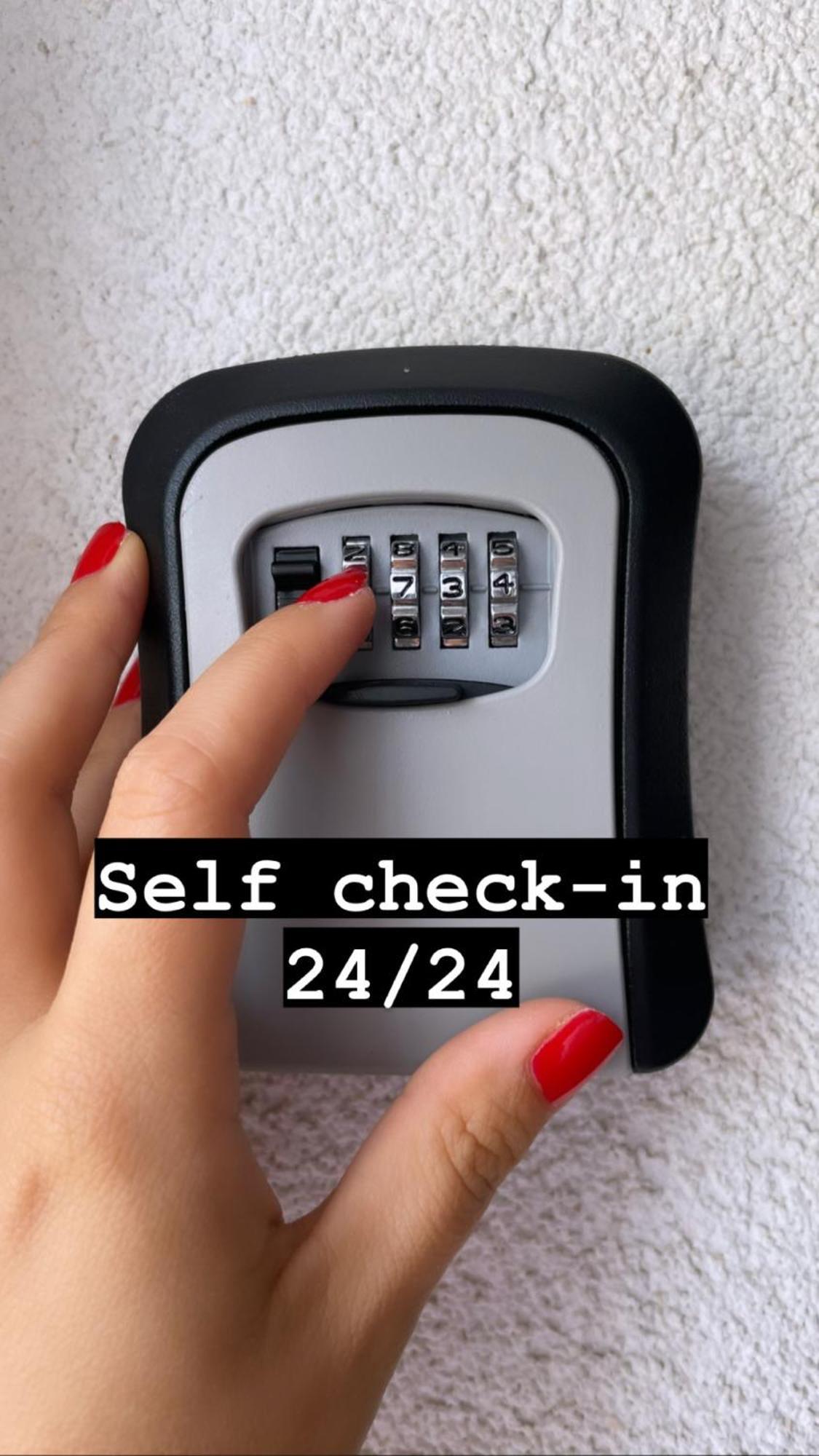 Noah Apartment Self Check-In Otopeni Extérieur photo